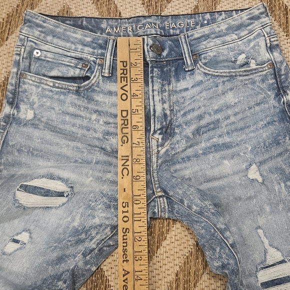 American Eagle Distressed Acid Washed Jeans 31x30 5191 Destroyed patched rips - Picture 5 of 13